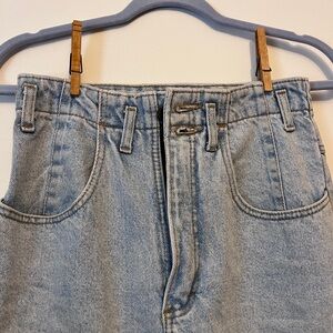 High rise light wash vintage jeans